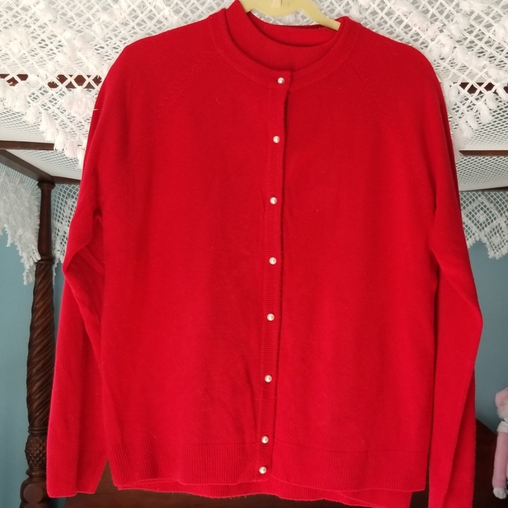 Sag Harbor red twin sweater set